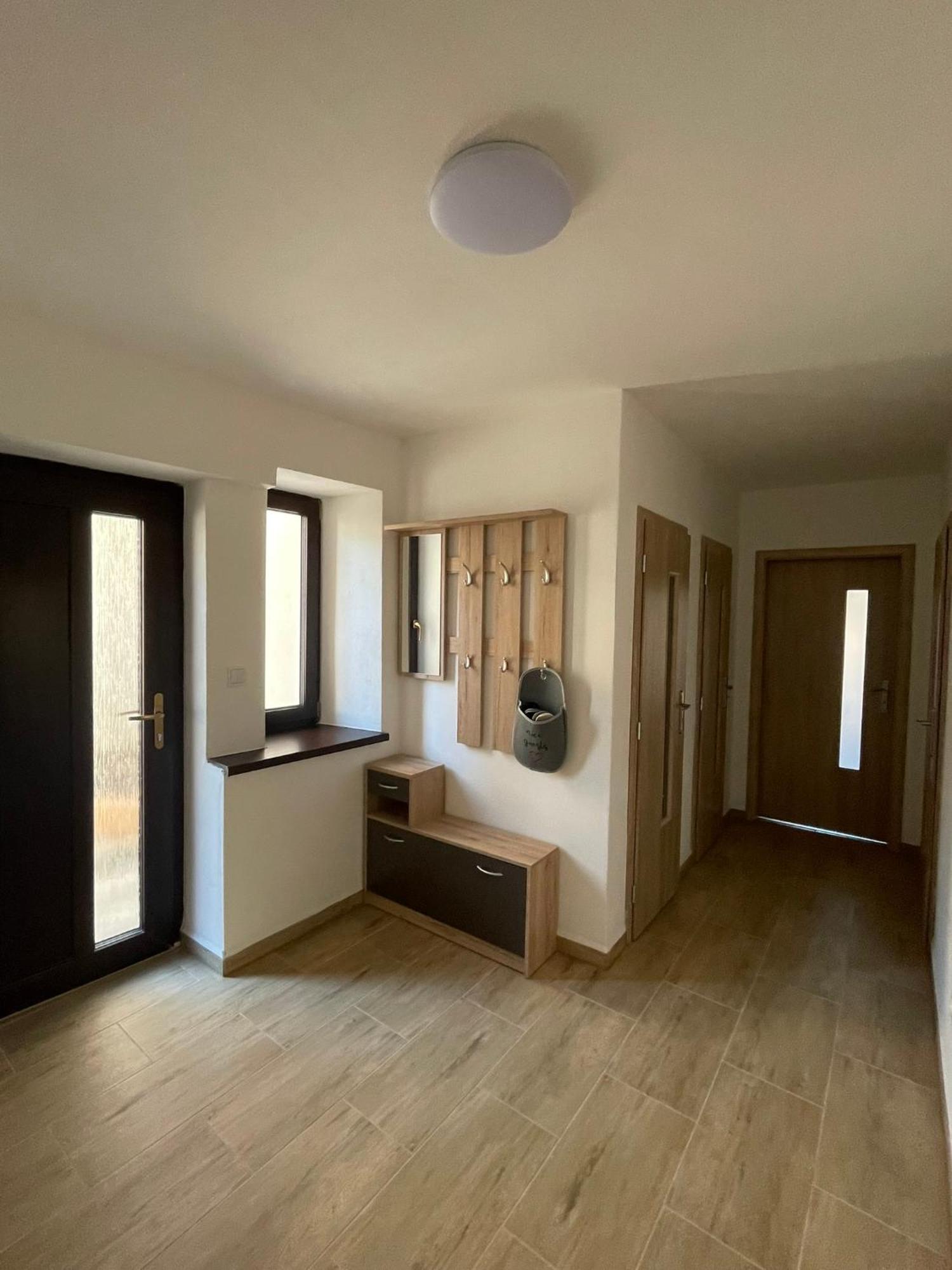 Apartman U Velke Brany Jemnice Ngoại thất bức ảnh
